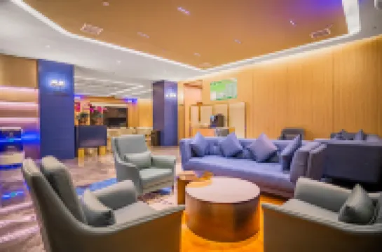 Starwayホテル(精河文化南路）