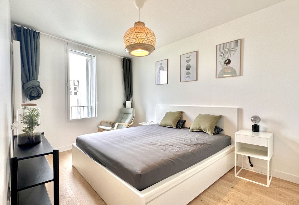 Spacious Apartment near Vincennes forest on Bd Poniatowski