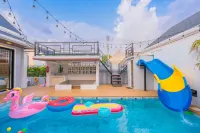 Wonder Hills Pool Villa