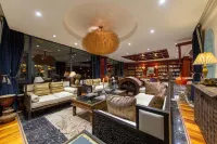 Lijiang LiuLigong 360 degrees Hot Spring Hotel