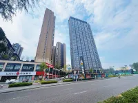 IU Hotel (Guiyang Olympic Sports Center Wanda Plaza Branch) Hotels in Guiyang