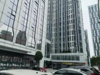 Chengdu Yashiju Homestay (Chengdu East Station) Hotel a Chengdu East Railway Station and Jinhua Road Wanda Plaza