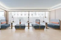 HanTing Hotel (Xingtai Neiqiu Bianque Avenue) - parking