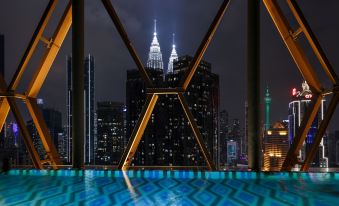 Scarletz KLCC @ Apartments By Edwin 【Located KLCC + 6mins Kuala Lumpur Tower(KL Tower) 】