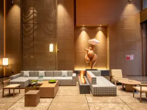 Mile Baoli Hotel