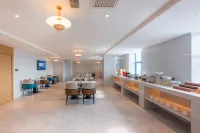 Magnotel Hotel (Deli Commercial Center Branch, Hejian Yinghua School) - parking