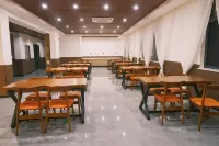 Dianxi Serviced Apartment Hotels in Mile City