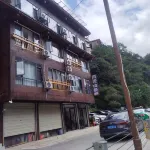 Moonlight Mountain Lodge (Xijiang Qianhu Miao Village North Gate) - 2 ดาว