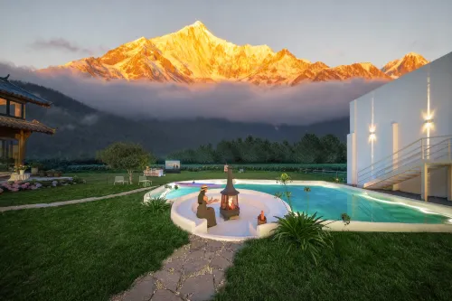 山上柿季·隱與世雪山民宿