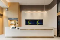 City Comfort Inn Hotel (Guiyang Qianlingshan Park Subway Station Huangjin Road) Hotels in Qianling Park Area