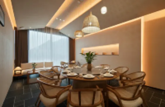 Jianwuxiang Ranjiangshan Resort Hotel