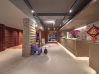 ELONG WG.INTL BEIJING SANLITUN Hotels in Пекін