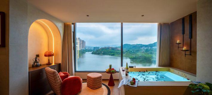 An Lauan Anlan · Nanhu Xu Infinity Pool Lakeview Boutique Stay (Panzhou Nanhu Park) Hotels in Panzhou