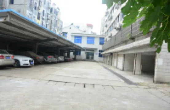 江陰白雲酒店（江陰體育中心店） 鄰近黃山炮台的酒店