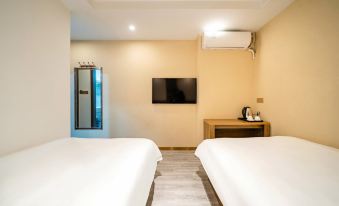 Ruo Bi Lin Hotel(Shanghai Lujiazui Century Avenue Metro Station Hotel)