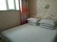 乌兰雪莲家庭公寓 - 三室一厅套房