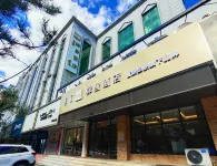 Ease Hotel Hotels in Chuangye Avenue