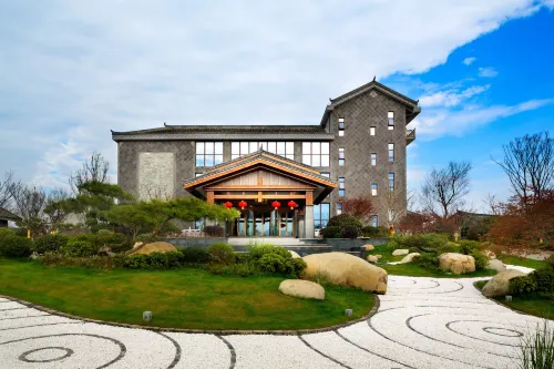 甕安花間池春上温泉酒店 - SPA