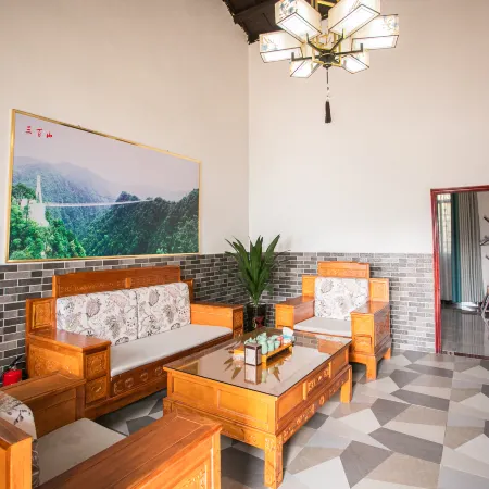 Sanbai Mountain Yuantou Shanshui Homestay