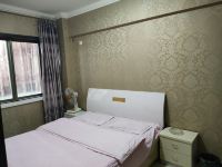 阳光公寓(临汾向阳华府分店) - 舒适三室一厅套房