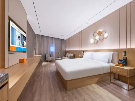 Orange Hotel (Zhangjiagang Street )