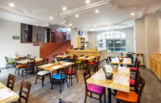 Hotel MX congreso CDMX, Trademark Collection by Wyndham