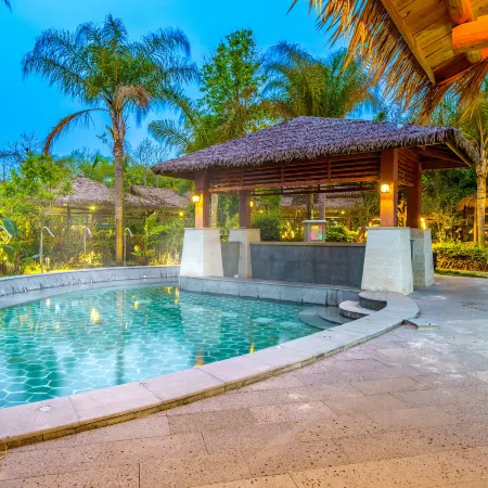 Rongjia Guoyun Hot Spring Resort
