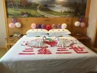 Vienna Hotel (Rong County Guinan Road)