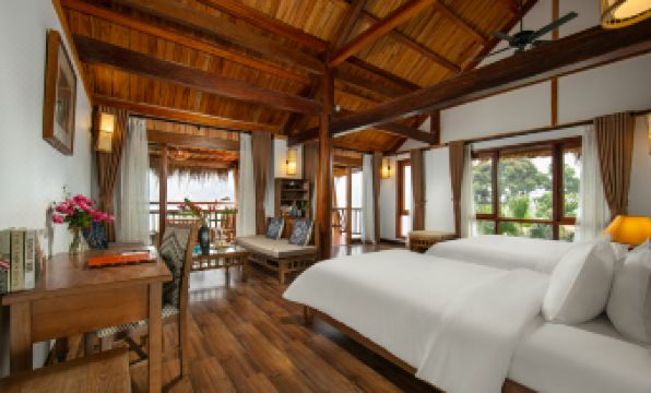 Mai Chau Hideaway Lake Resort