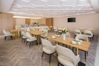 Vienna International Hotel（Ninzhou Dibao Plaza）