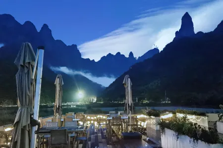 County Fruit yard home stay Xianju Отели рядом с достопримечательностью «Shenxianju»