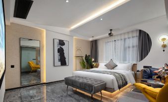 S·Man Hotel (Changsha IFS International Financial Center Wuyi Square Branch)