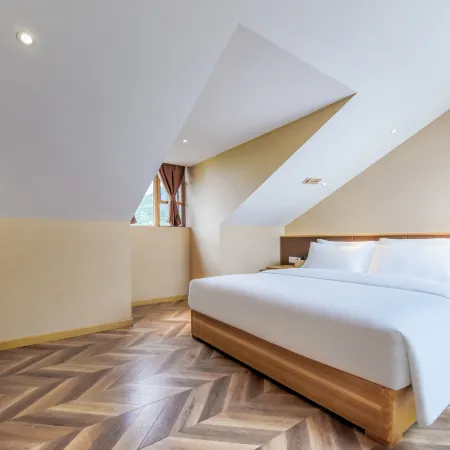 Xiyuan Holiday Hotel