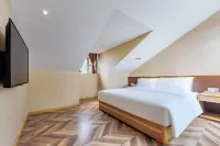 Xiyuan Holiday Hotel