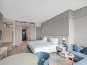 Grand Bay Hotel Chengdu