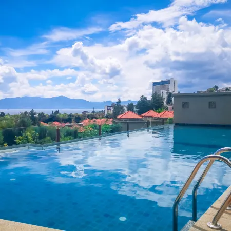 Fuxian Lake Sea Song Villa