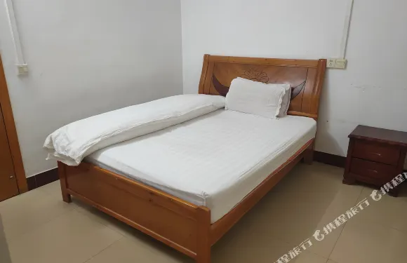 樂昌黃圃鎮欣欣旅業