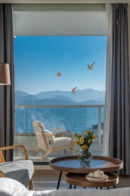 Tianshe Erhai Hotel Отели рядом с достопримечательностью «Лонг-Лунг Пирс-Пейер»