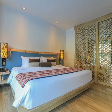 Akira Lipe Resort
