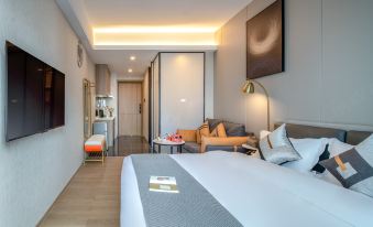 Shenzhen Pengrui Executive Apartment (KKone Futian Port Branch)