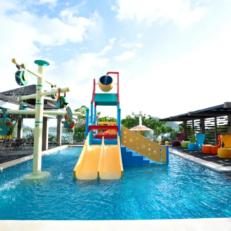 Zuri Resort