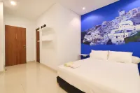 Locus Rooms Hotel dekat PT. Akur Pratama Yogya Center