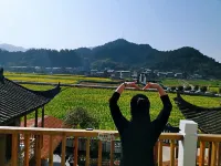 Meet Xilan Karp (Longshan Jabala Scenic Area) Hotels in Longshan