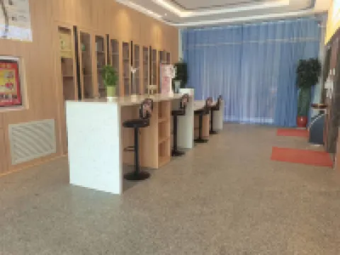 Super 8 Premier Hotel (Tumushuke City Government Branch) Hotels in Tumxuk