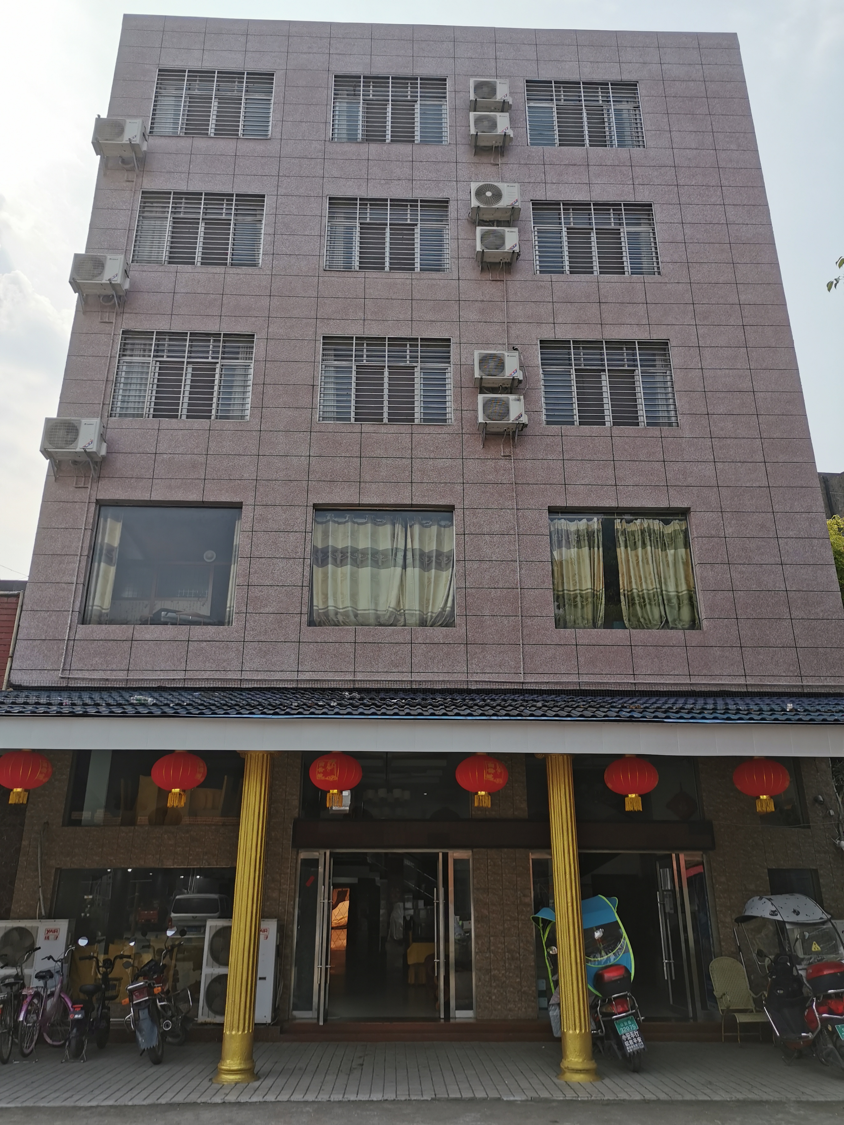 Gong'an Golden Huafu Hotel Over view