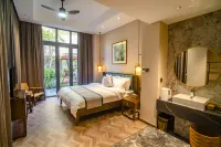 Taishan Yihe Quanwu Hot Spring Villa (Taishan Yihe Hot Spring City Shop) Hotels in Taishan