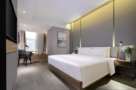 Atour Hotel Wuhan Guanggu Plaza Guanshan Avenue Отели рядом с достопримечательностью «Wuhan Polytechnic Architectural Engineering College»