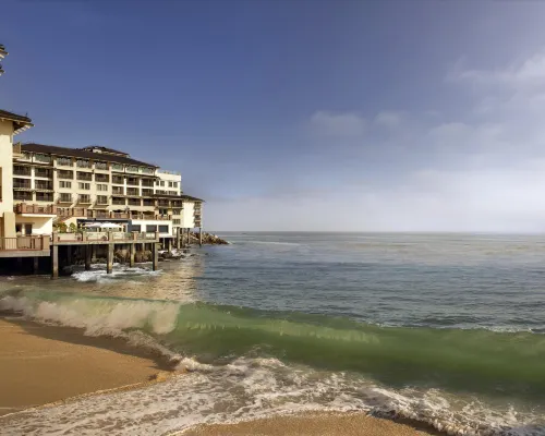 Monterey Plaza Hotel and Spa Hotels near Larkin House