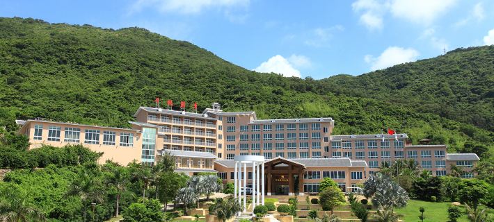Azure Bay Resort Hotels in Taishan