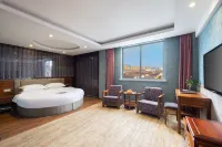 Xingji Hotel - con vistas a la montaña
